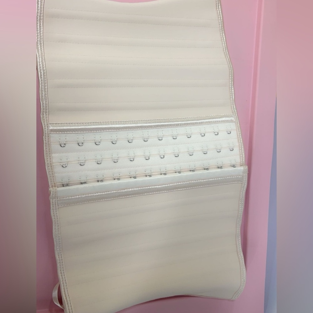 Waist Trainer